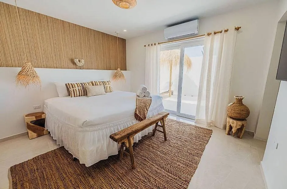 New! 3Min To Beach ! Palm Beach