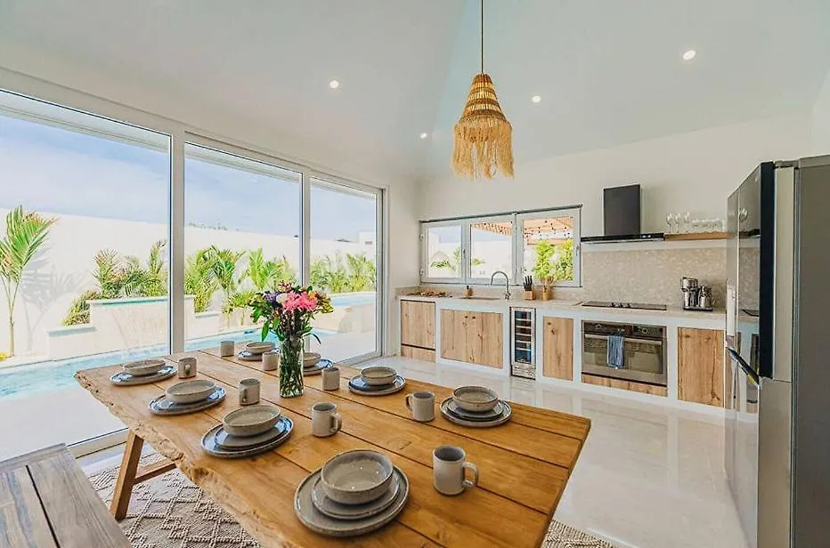 New! 3Min To Beach ! Palm Beach Habitación en casa particular