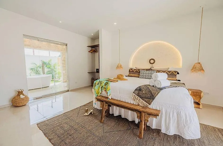 Habitación en casa particular New! 3Min To Beach ! Palm Beach