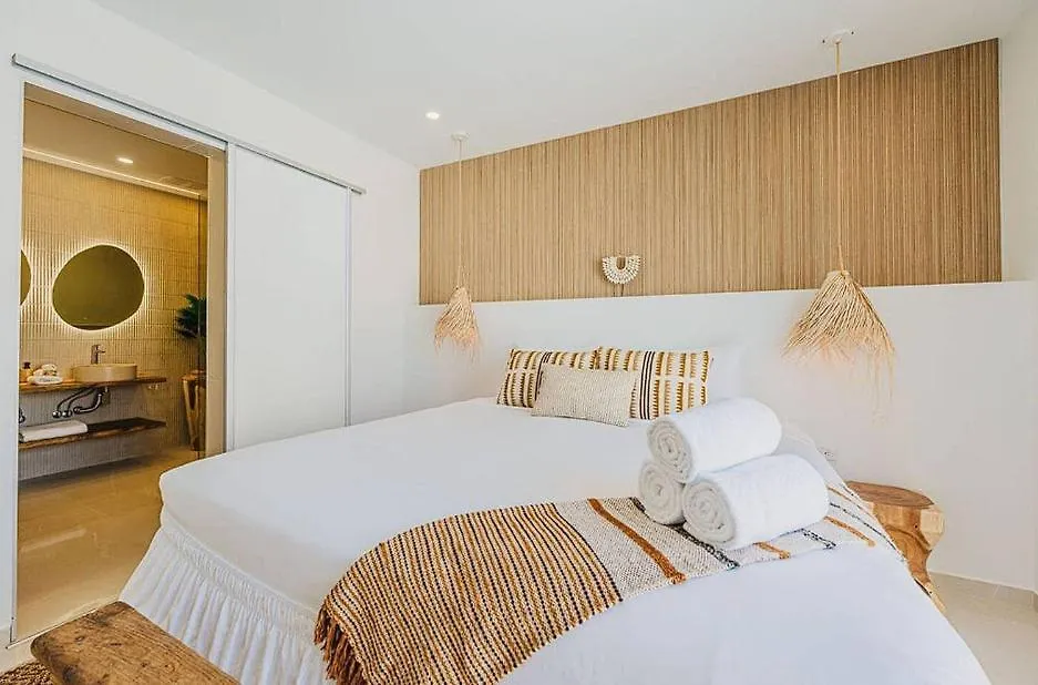 New! 3Min To Beach ! Palm Beach