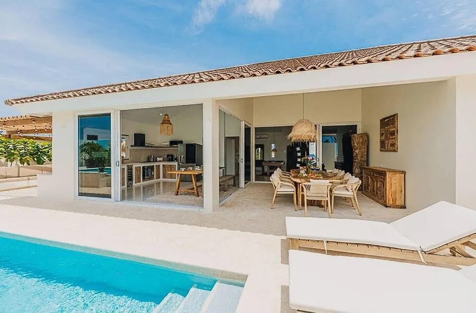 Habitación en casa particular New! 3Min To Beach ! Palm Beach