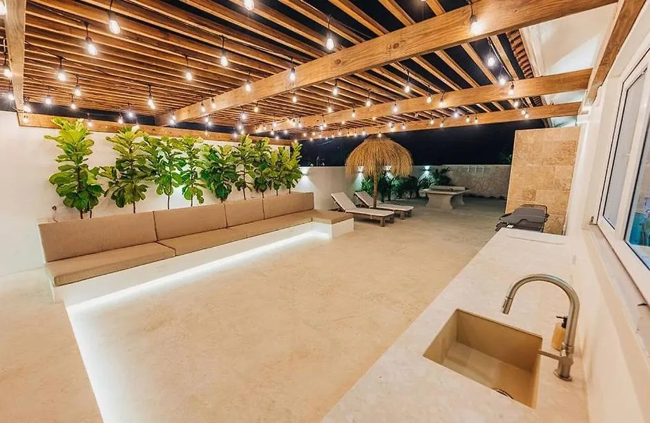 New! 3Min To Beach ! Palm Beach